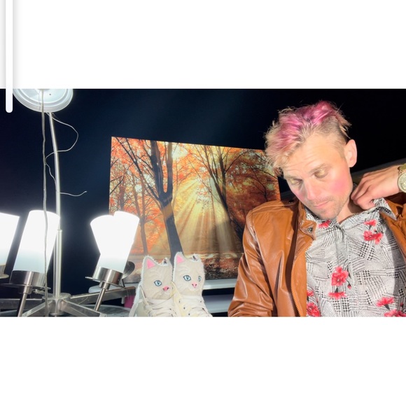 Meet your Posher, brian aka ruffledfluffy - Picture 9 of 12